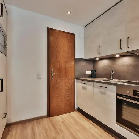7 By Interhome