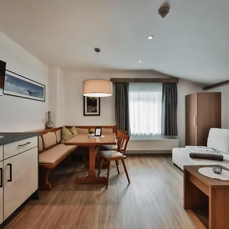 7 By Interhome